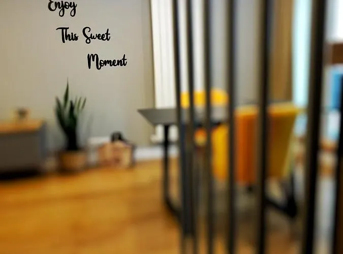 Eriss - Ozone Building *