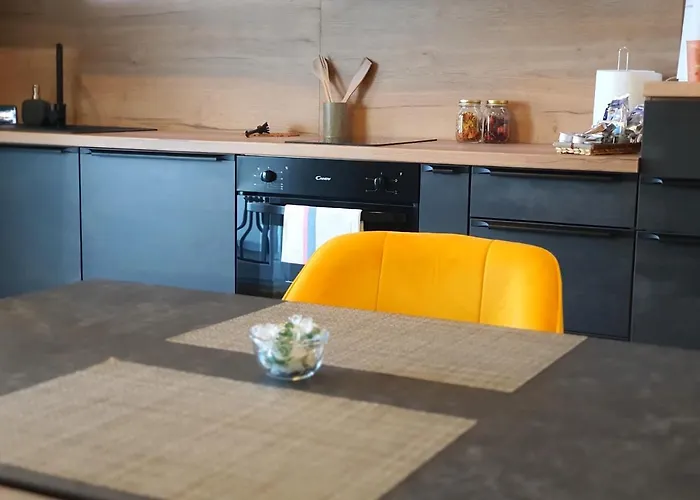 Eriss - Ozone Building * Kluž